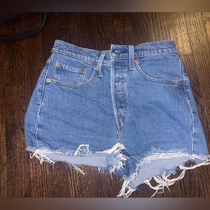 Levi’s 501 shorts